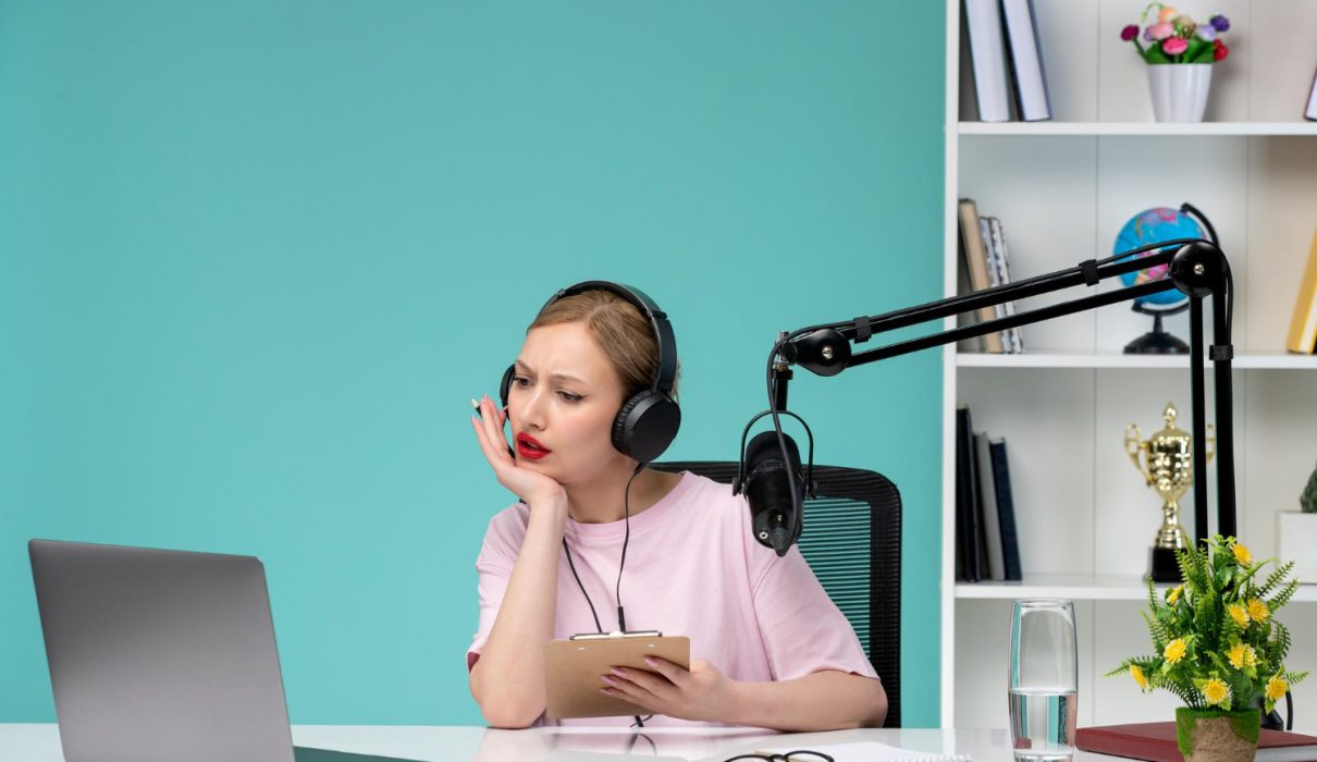 Jak przygotować się do pierwszego nagrania podcastu w studiu?
