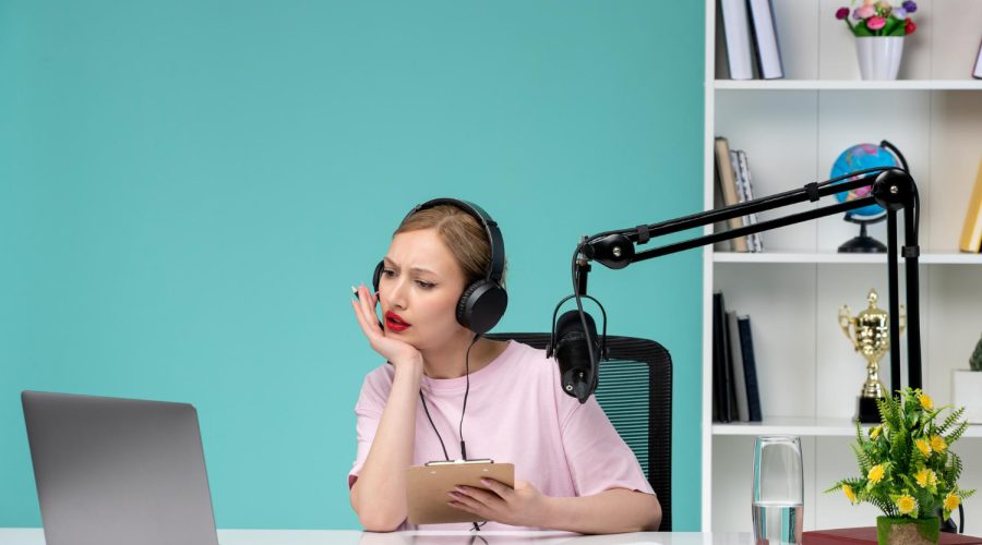 Jak przygotować się do pierwszego nagrania podcastu w studiu?